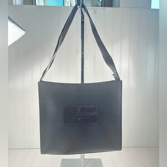 Gucci Black Leather Shoulder Bag - Picture 10 of 13